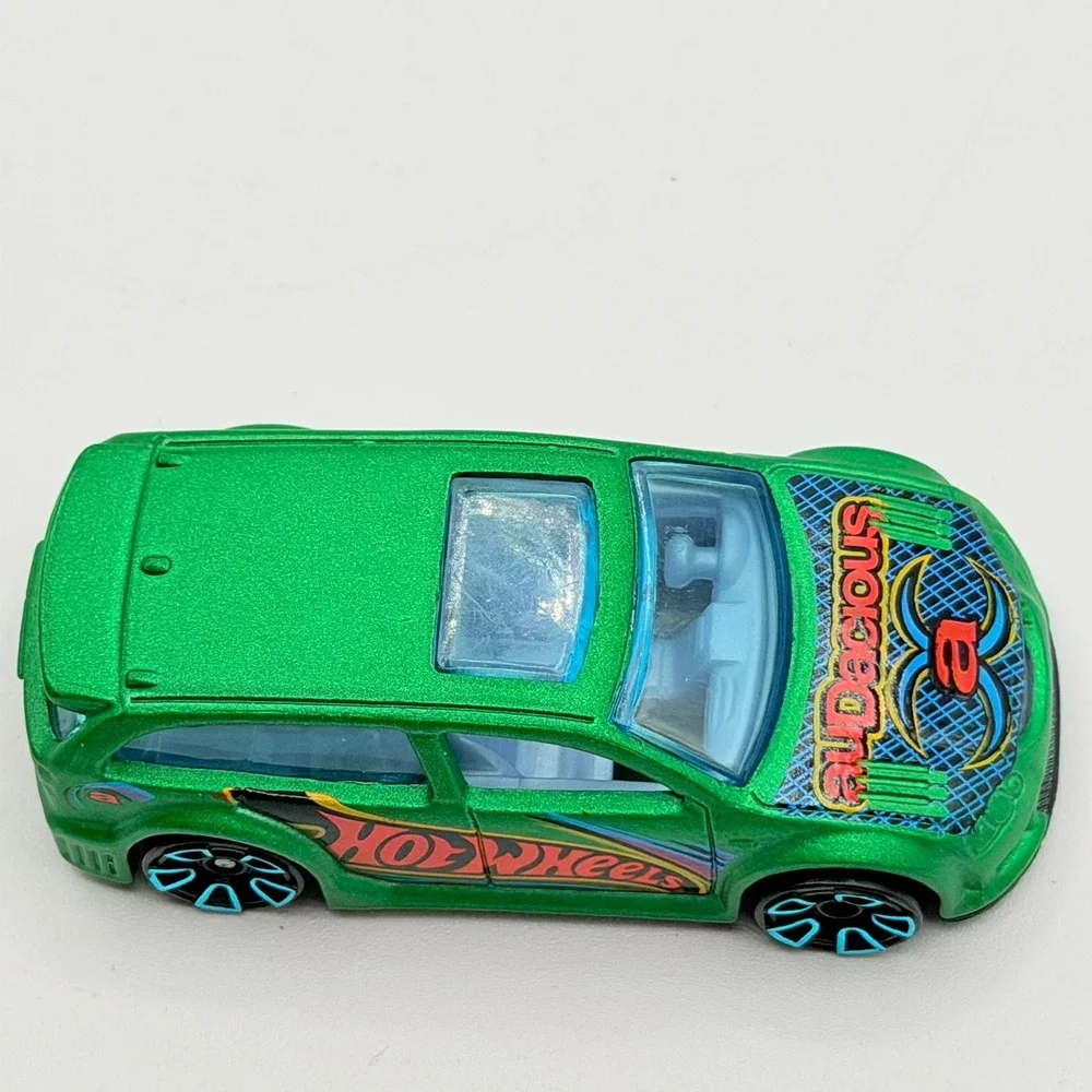 Hot Wheels Audacious Diecast Car Green 1:64 Metallic Wagon Racing